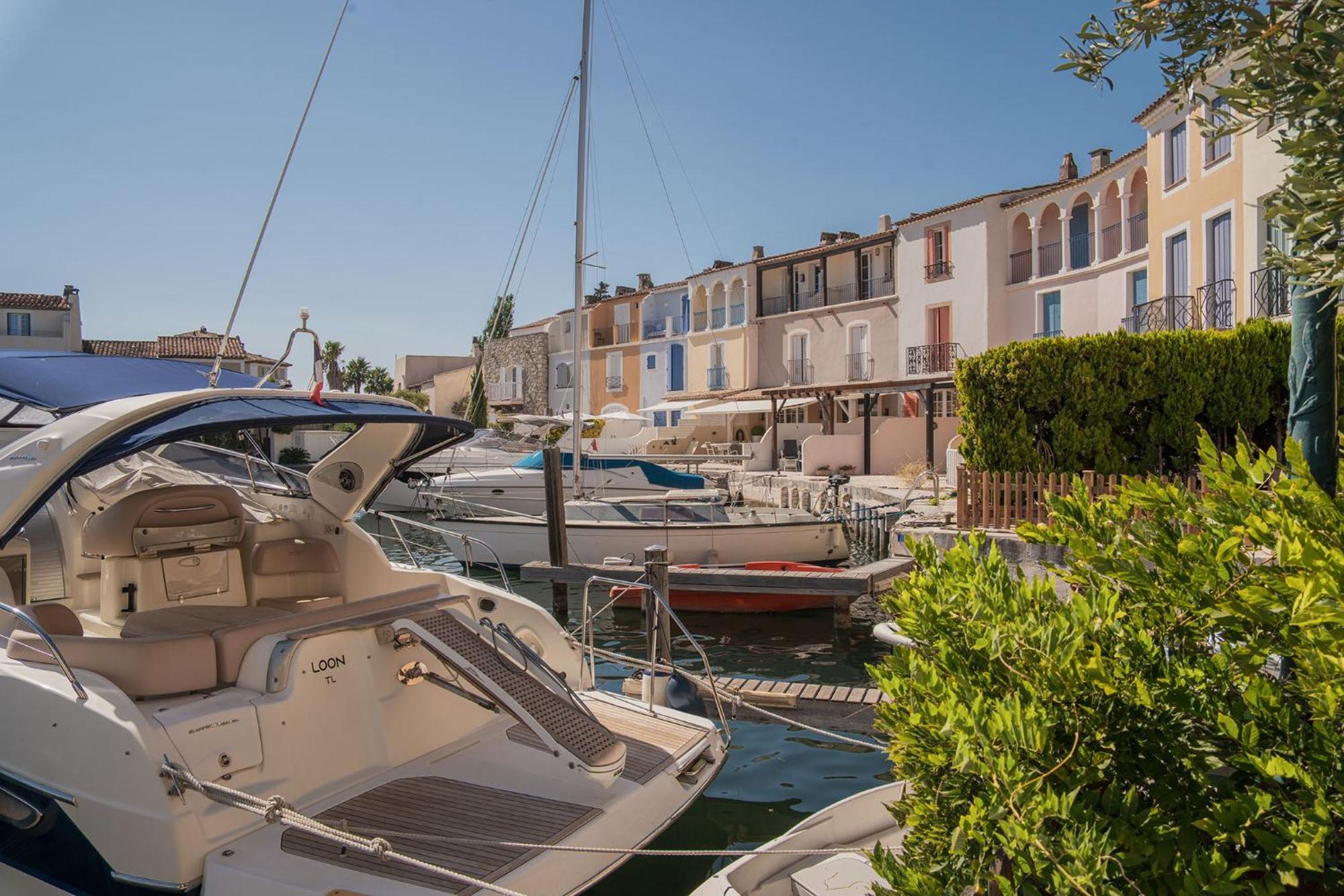Appartement Amour Terrasse Sur L'Eau Grimaud Buitenkant foto