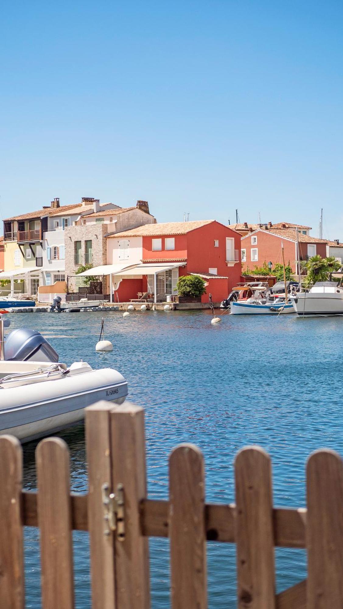 Appartement Amour Terrasse Sur L'Eau Grimaud Buitenkant foto