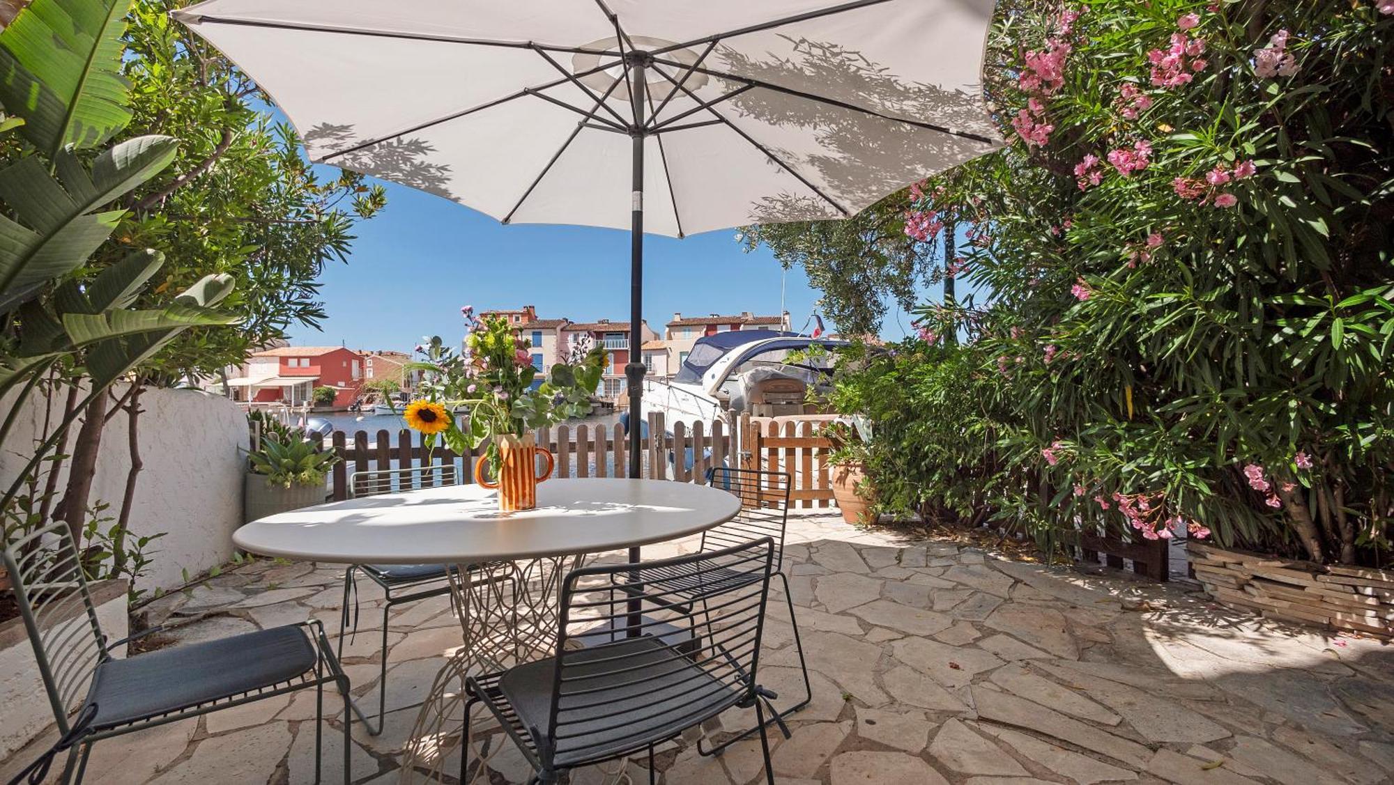 Appartement Amour Terrasse Sur L'Eau Grimaud Buitenkant foto